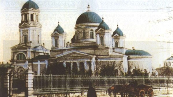 Александро-Невский кафедральный собор. Общий вид. Фото нач. XX века Александро-Невский кафедральный собор. Общий вид. Фото нач. XX века