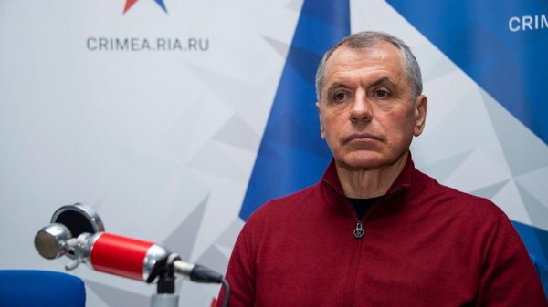 Владимир Константинов