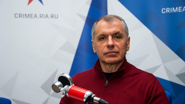 Владимир Константинов