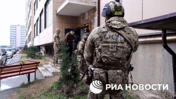 Задержание в Дагестане подозреваемых в подготовке к теракту. Кадры ФСБ РФ.