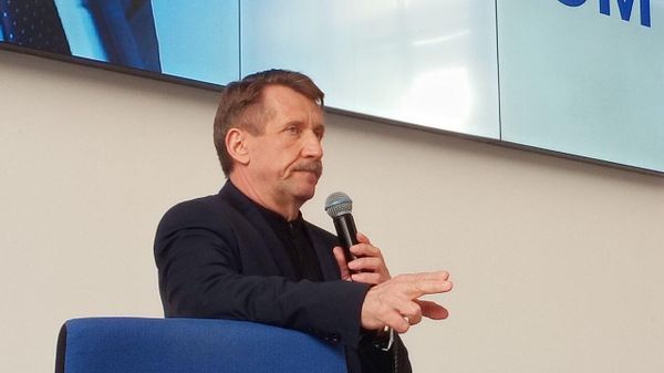 Виктор Бут приехал в Севастополь