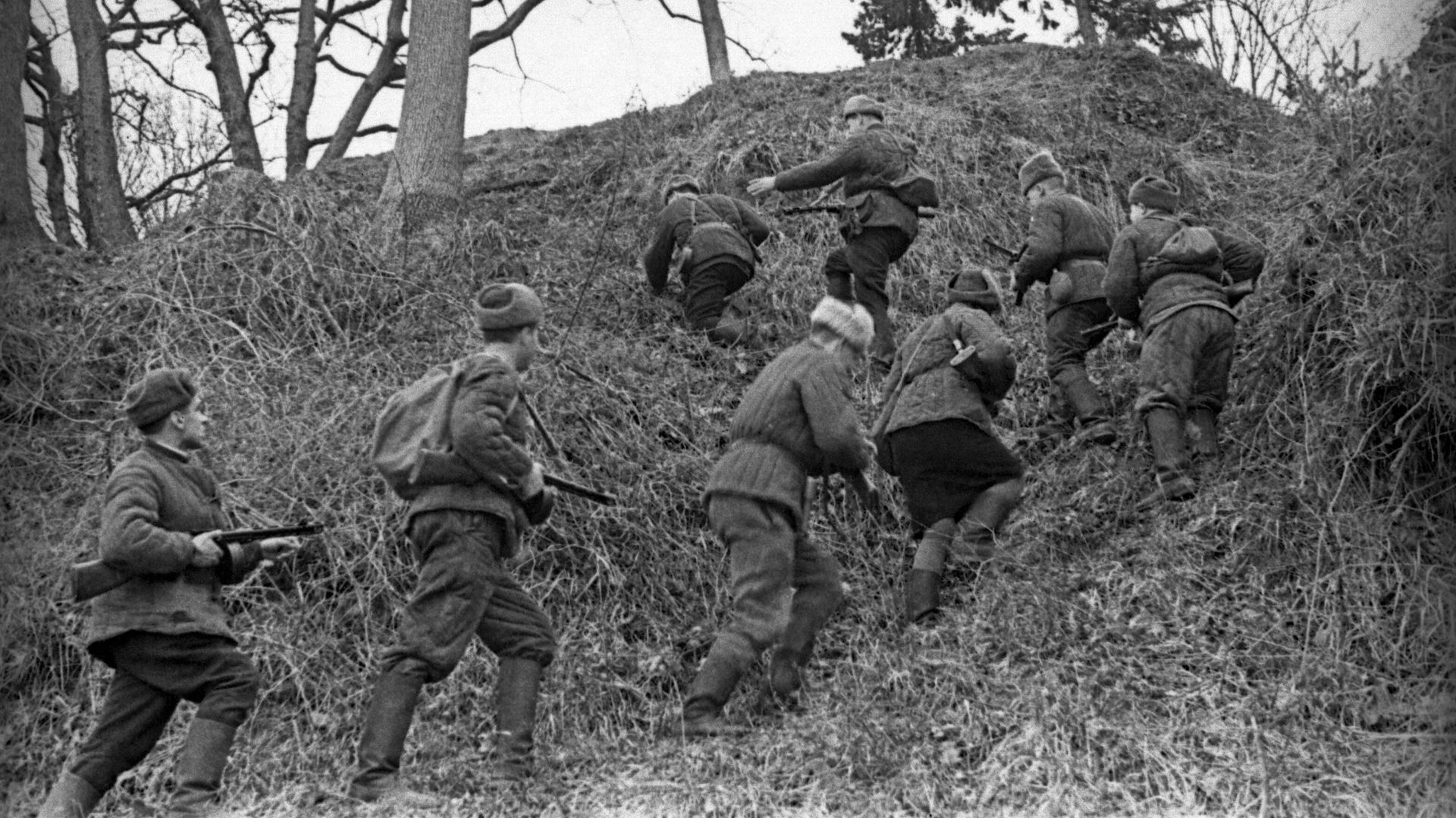 Великая Отечественная война 1941 - 1945 годов. Крымская наступательная операция (8 апреля - 12 мая 1944 года).  - РИА Новости, 1920, 16.01.2026