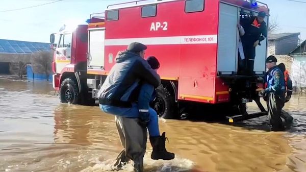 Прорыв дамбы в Орске