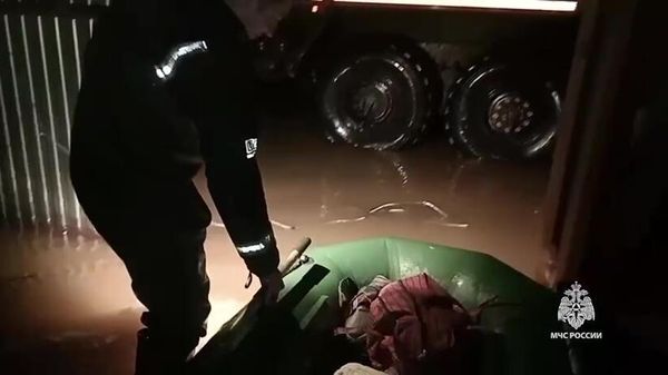 Обстановка в Орске после прорыва дамбы
