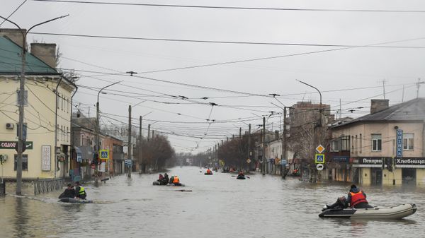 Обстановка в Орске после прорыва дамбы