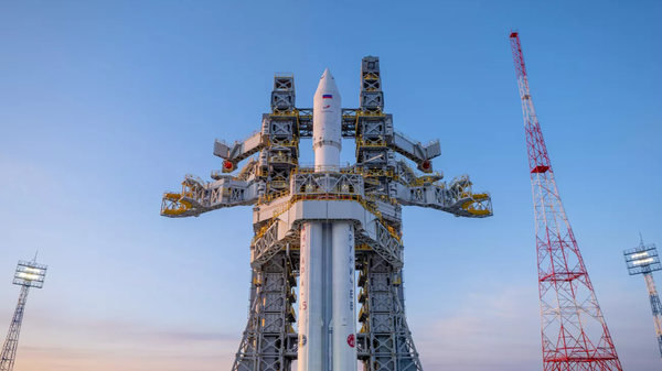 Первая летная ракета космического назначения Ангара-А5 на стартовом комплексе космодрома Восточный
