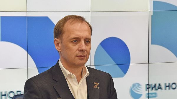 Проректор по молодежной политике Крымского федерального университета имени В.И. Вернадского Сергей Елькин