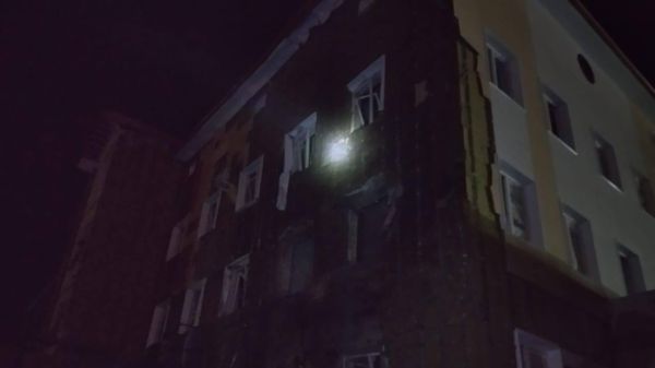 Дрон упал на строящуюся больницу в Липецкой области