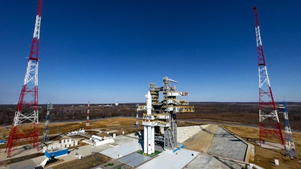 Запуск ракеты Ангара-А5 с космодрома Восточный