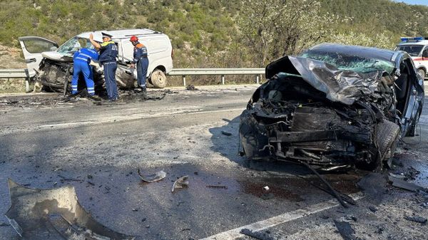 Полиция Севастополя возбудила уголовное дело по факту ДТП, в котором два человека погибли и два получили травмы