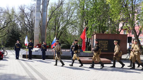 Караул Вахта Памяти поколений — Пост № 1 открылся в Феодосии