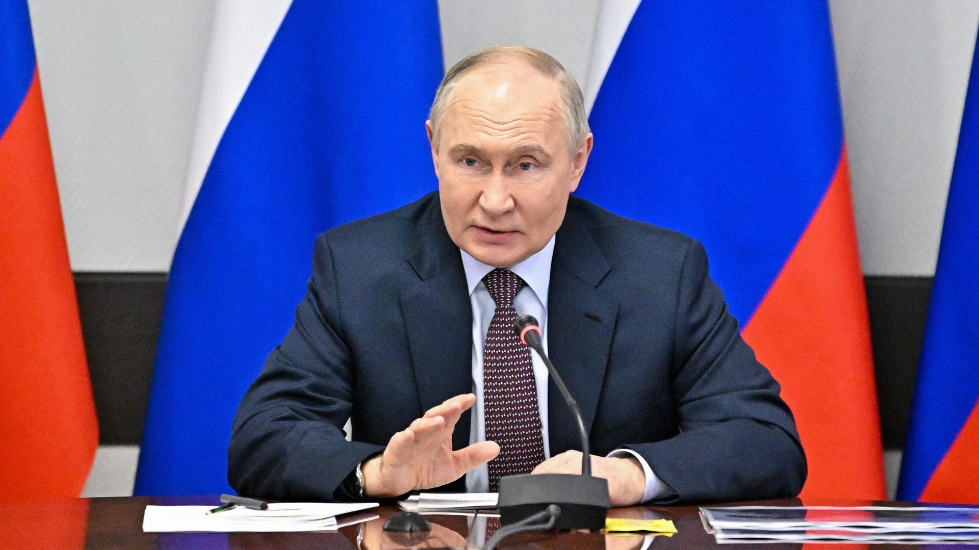 Президент Владимир Путин провел встречу с руководителями предприятий ОПК - РИА Новости, 1920, 25.05.2024