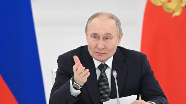 Президент Владимир Путин