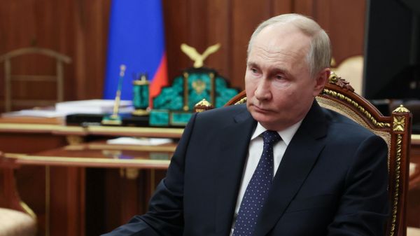 Президент Владимир Путин встретился с руководителем фонда Защитники Отечества Анной Цивилевой