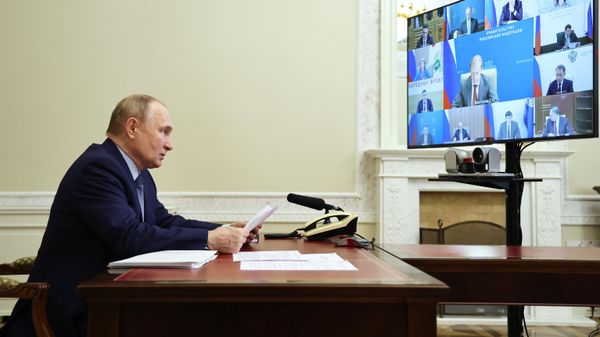 Президент Владимир Путин провел совещание с членами правительства