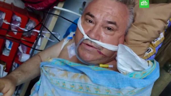 Корреспондент НТВ Алексей Ивлиев, раненный в Горловке после удара ВСУ, лишился руки