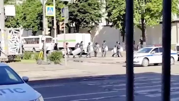 Обстановка у здания СИЗО-1 в Ростове-на-Дону.