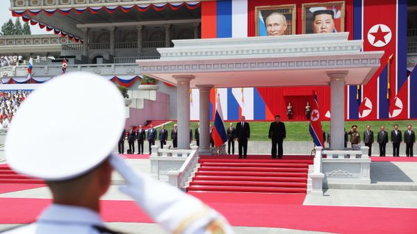 Дружественный государственный визит президента Владимира Путина в КНДР