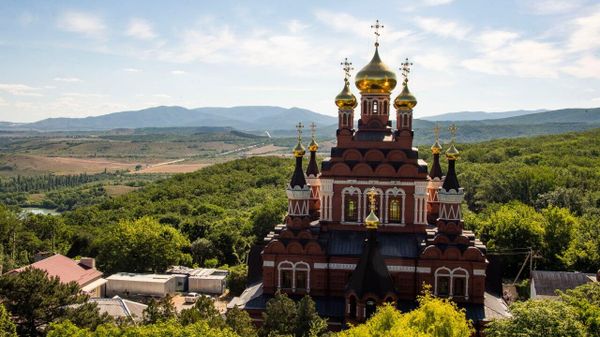 Церковь Святой Троицы в Топловском монастыре