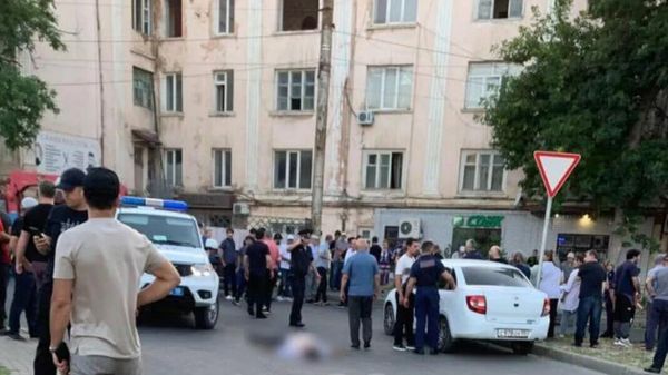 При нападении в Дербенте и Махачкале убиты священник и охранник церкви