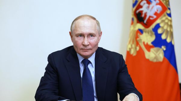 Президент Владимир Путин провел встречу с выпускниками  Высшей школы госуправления РАНХиГС