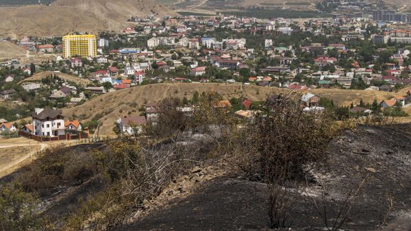 Тушение лесного пожара на Карадаге