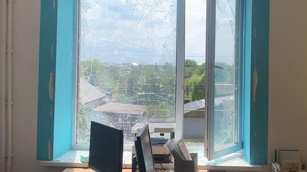 ВСУ нанесли удар с помощью дрона-камикадзе по социальному объекту в городе Грайворон. 
