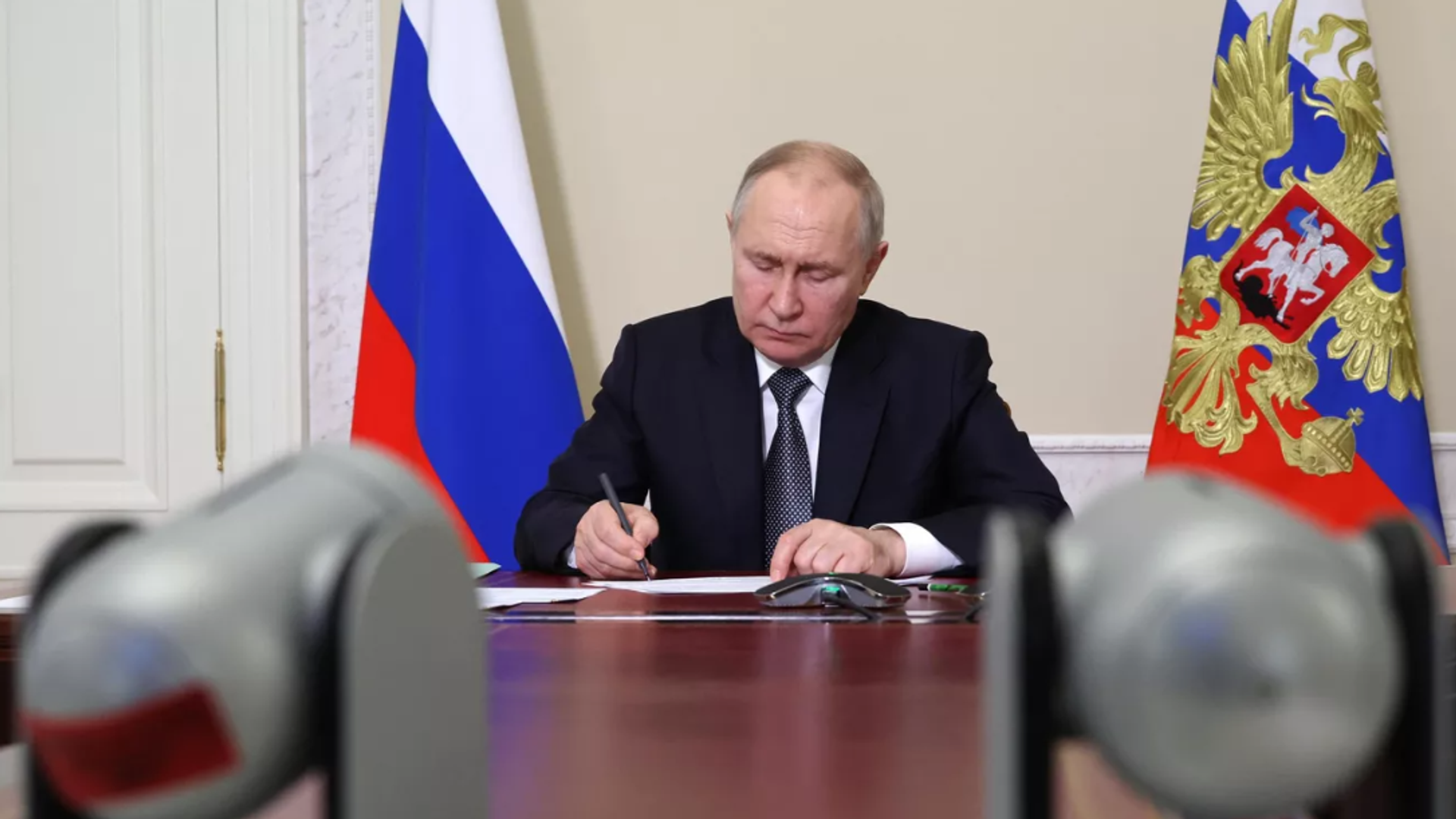 Президент РФ Владимир Путин. Архивное фото Президент РФ Владимир Путин. Архивное фото - РИА Новости, 1920, 01.08.2024