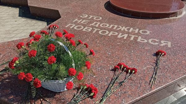 В Крыму почтили память жертв депортации немецкого народа В Крыму почтили память жертв депортации немецкого народа