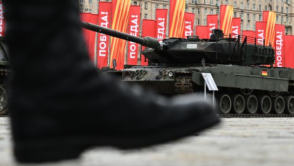 Трофейный немецкий танк Leopard 2, захваченный российскими военнослужащими в ходе спецоперации