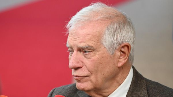 Жозеп Боррель Жозеп Боррель