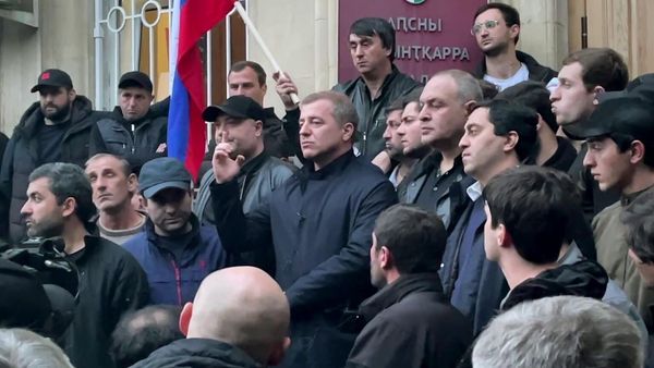 Акция протеста оппозиции в Абхазии