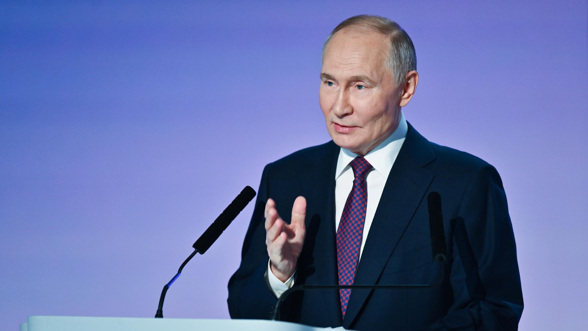 Президент Владимир Путин принял участие в конференции по искусственному интеллекту - РИА Новости, 1920, 11.12.2024