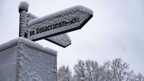 Снег в Симферополе