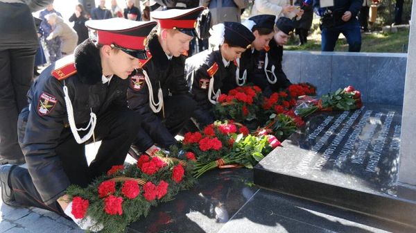 В Алупке обновили мемориал защитникам Крыма в годы Великой Отечественной войны