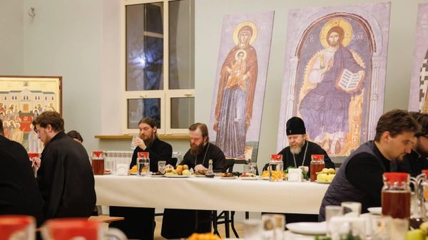 Братская трапезная