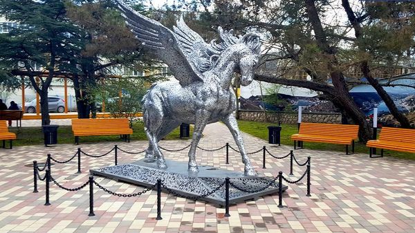 Сквер на улице Новикова, Балаклава, Севастополь