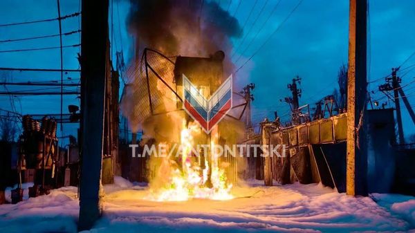 При массированном артобстреле повреждена электроподстанция в Запорожской области