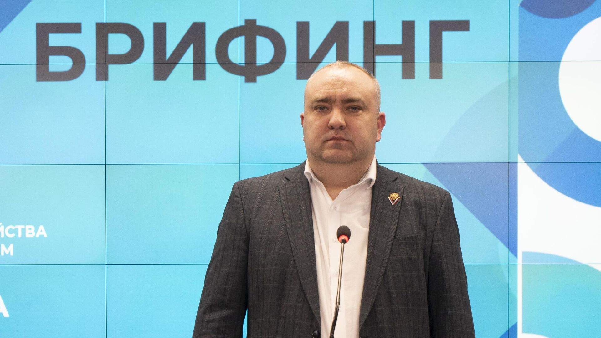 Министр сельского хозяйства Республики Крым Денис Кратюк - РИА Новости, 1920, 27.11.2025