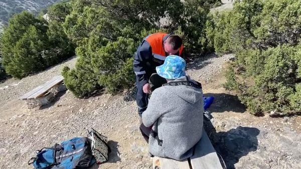 Туристка травмировала ногу на мысе Капчик в Судаке
