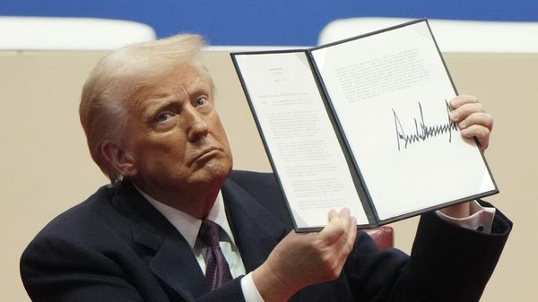 Президент Дональд Трамп