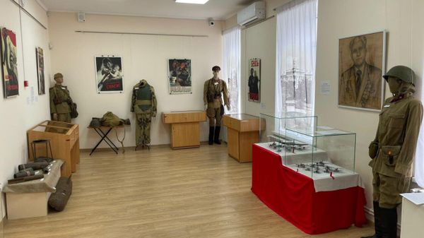 Под знаменем Победы: в Симферополе открылась аттрактивная выставка Под знаменем Победы: в Симферополе открылась аттрактивная выставка