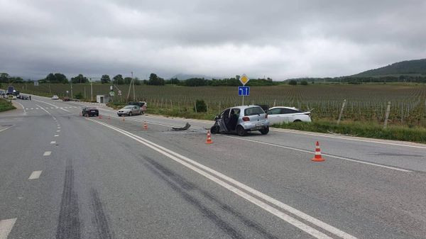 Четыре иномарки попали в ДТП на трассе Ялта-Севастополь