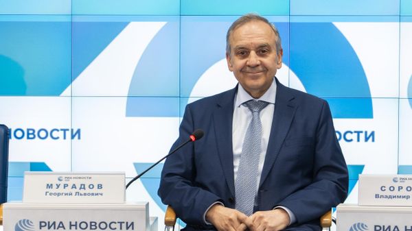 Заместитель Председателя Совета министров - Постоянный представитель Республики Крым при Президенте РФ Георгий Мурадов
