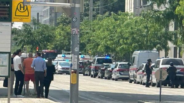Восемь человек погибли при вооруженном нападении на школу в австрийском Граце