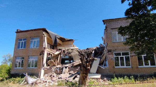 В Макеевке обрушилась школа