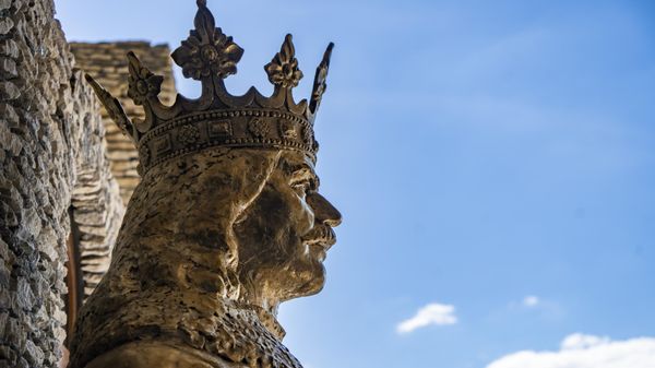 Открытие памятного бюста молдавскому господарю Штефану Великому в Крыму