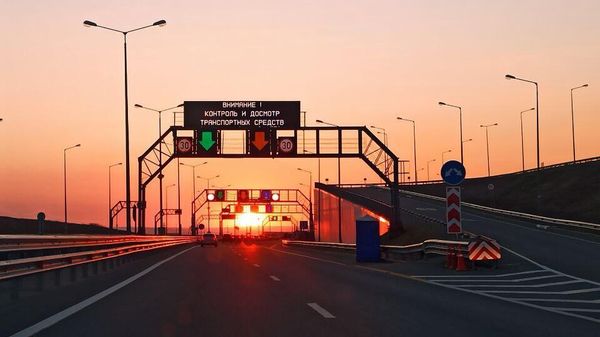 Крымский мост, солнце