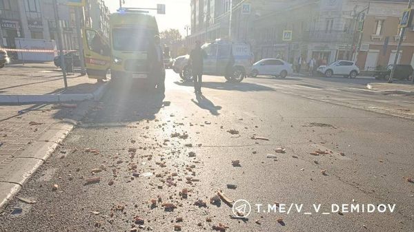 Беспилотник взорвался у здания администрации Белгорода