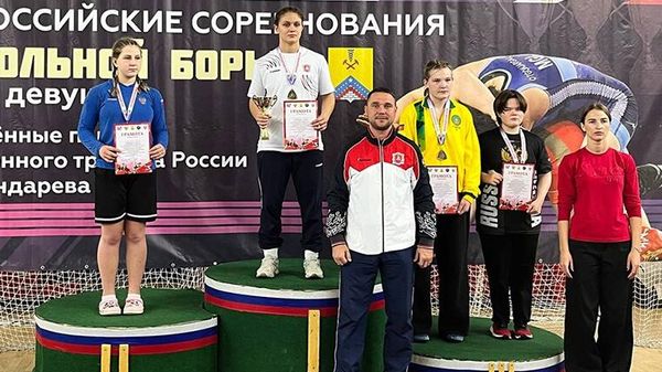 Назифе Рамазанова из Симферополя – победитель турнира по женской борьбе в Краснодарском крае